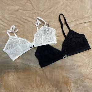 Set of Bralettes